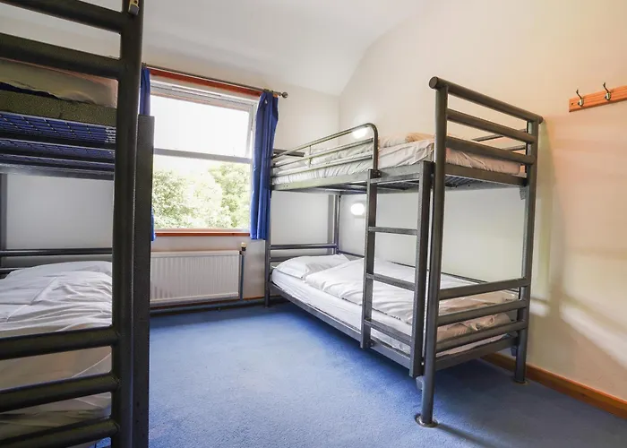 Yha Borrowdale Hostel *