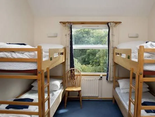 واي إتش إيه بورديل روسثويت